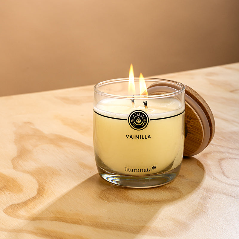 Vela vaso 33 vainilla tapa madera